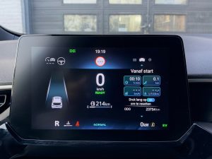MG3 Hybrid+ 1.5 Luxury (zwart), foto 11