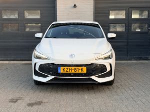 MG3 Hybrid+ 1.5 Luxury (wit), foto 2