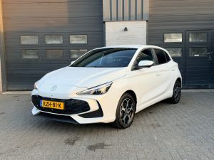 MG3 Hybrid+ 1.5 Luxury (wit), foto 3