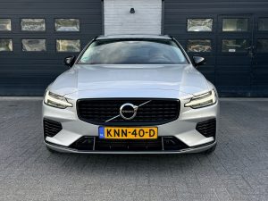 Volvo V60 2.0 T6 Recharge AWD R-Design, foto 2