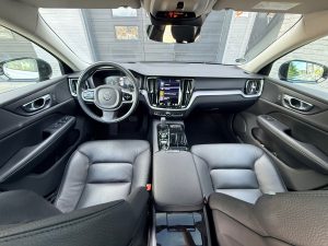 Volvo V60 2.0 T6 Recharge AWD R-Design, foto 6