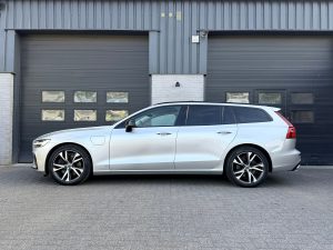 Volvo V60 2.0 T6 Recharge AWD R-Design, foto 7